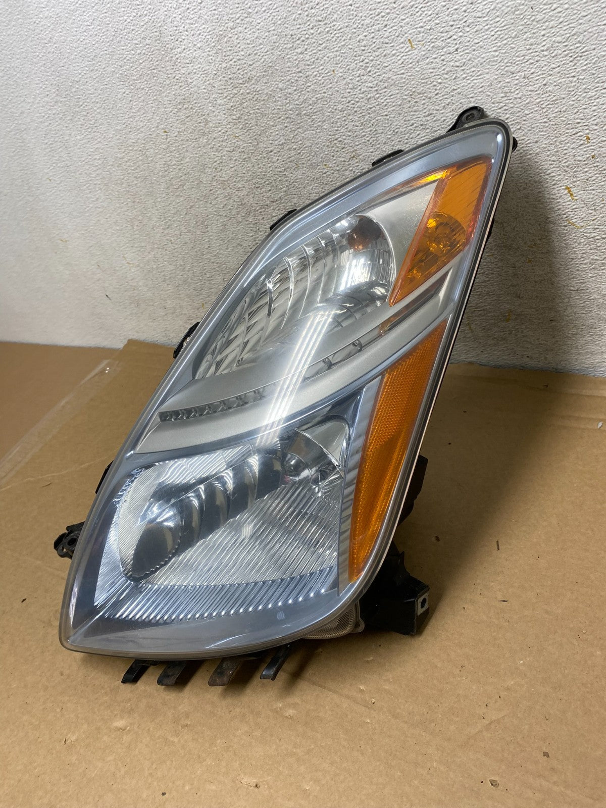 2006-2009 Toyota Prius Left Driver LH Side Blue Headlight Xenon Hid AH8198 DW1
