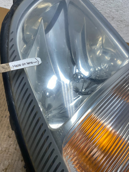 2000 to 2005 Cadillac Deville Right Passenger RH Side Headlight AE1417 DW4