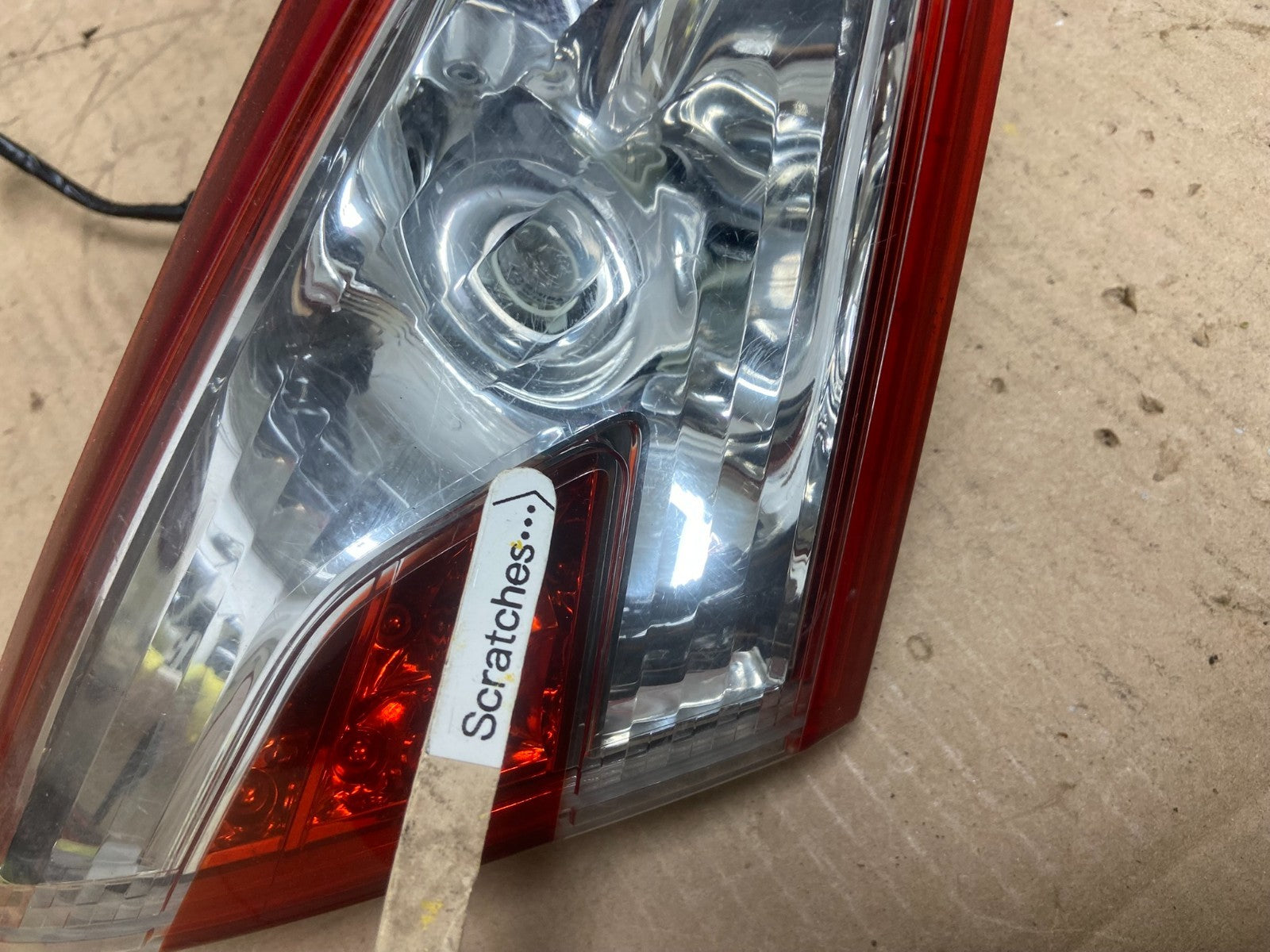 2011-2014 Nissan Murano Left Driver Lh Side Inner Tail Light Oem AA0550 DW3