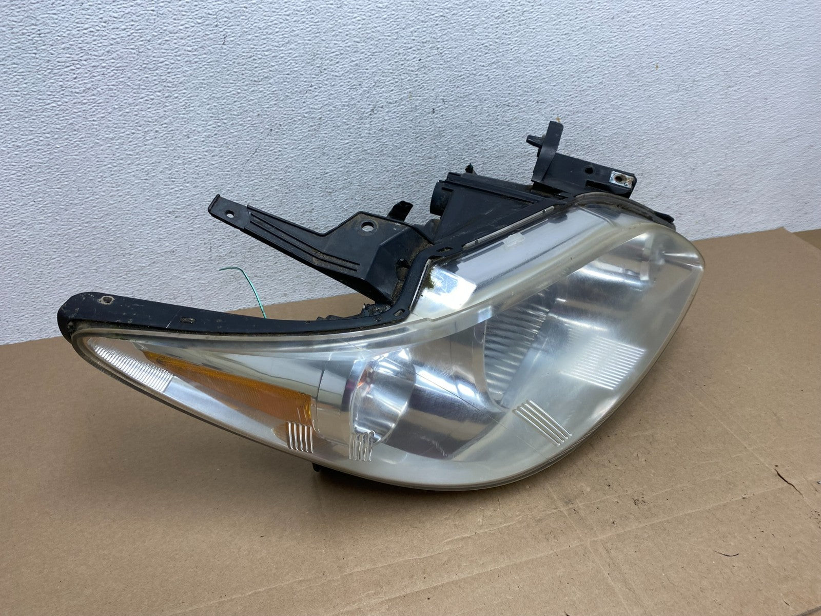 2004 2005 2006 Mazda Mpv Right Passenger RH Headlight ae4912 DG2