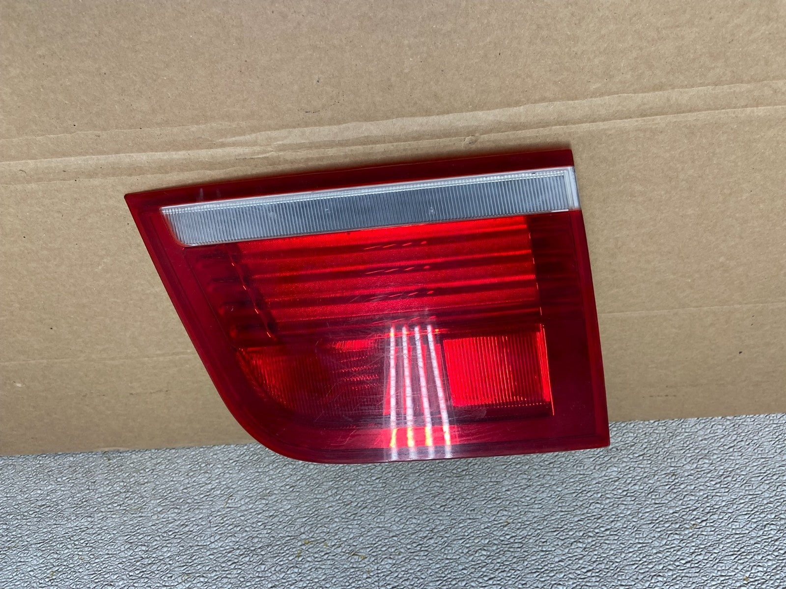 2007 to 2010 Bmw X5 E70 Right Passenger Rh Side Inner Tail Light AB3420 LK0
