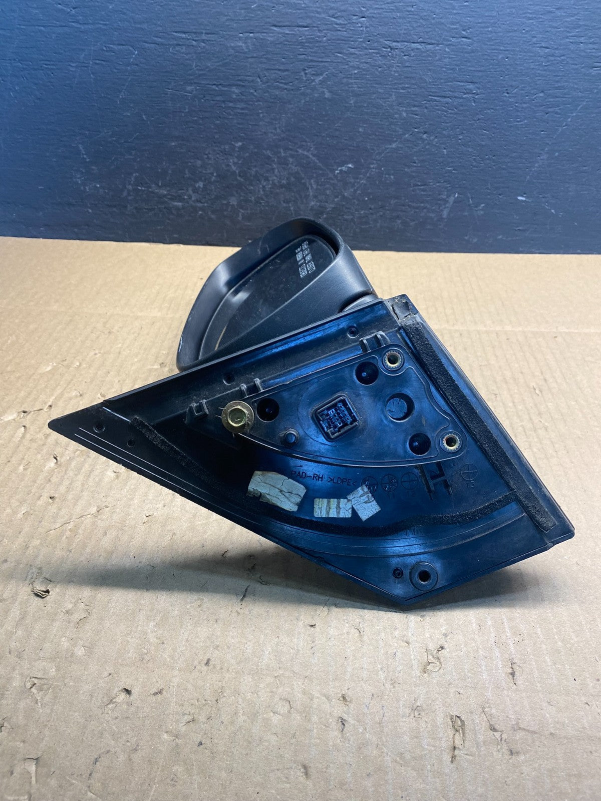 2012 to 2017 Hyundai Accent Right Passenger Side View Door Mirror AC2628 DW4