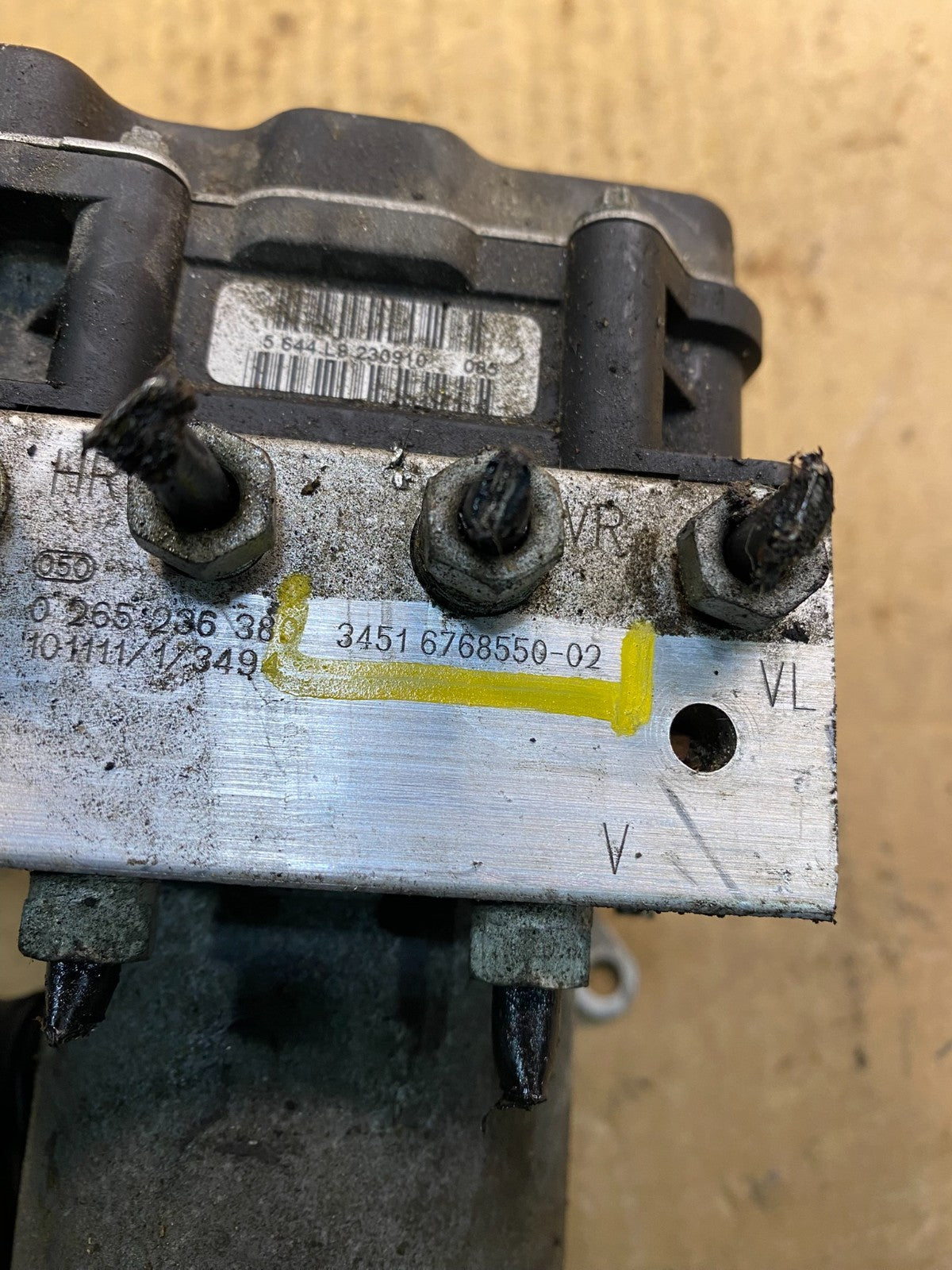 2007 to 2013 BMW 335i ABS Anti-Lock Brake Pump 6768550 OEM Z2398 DG6