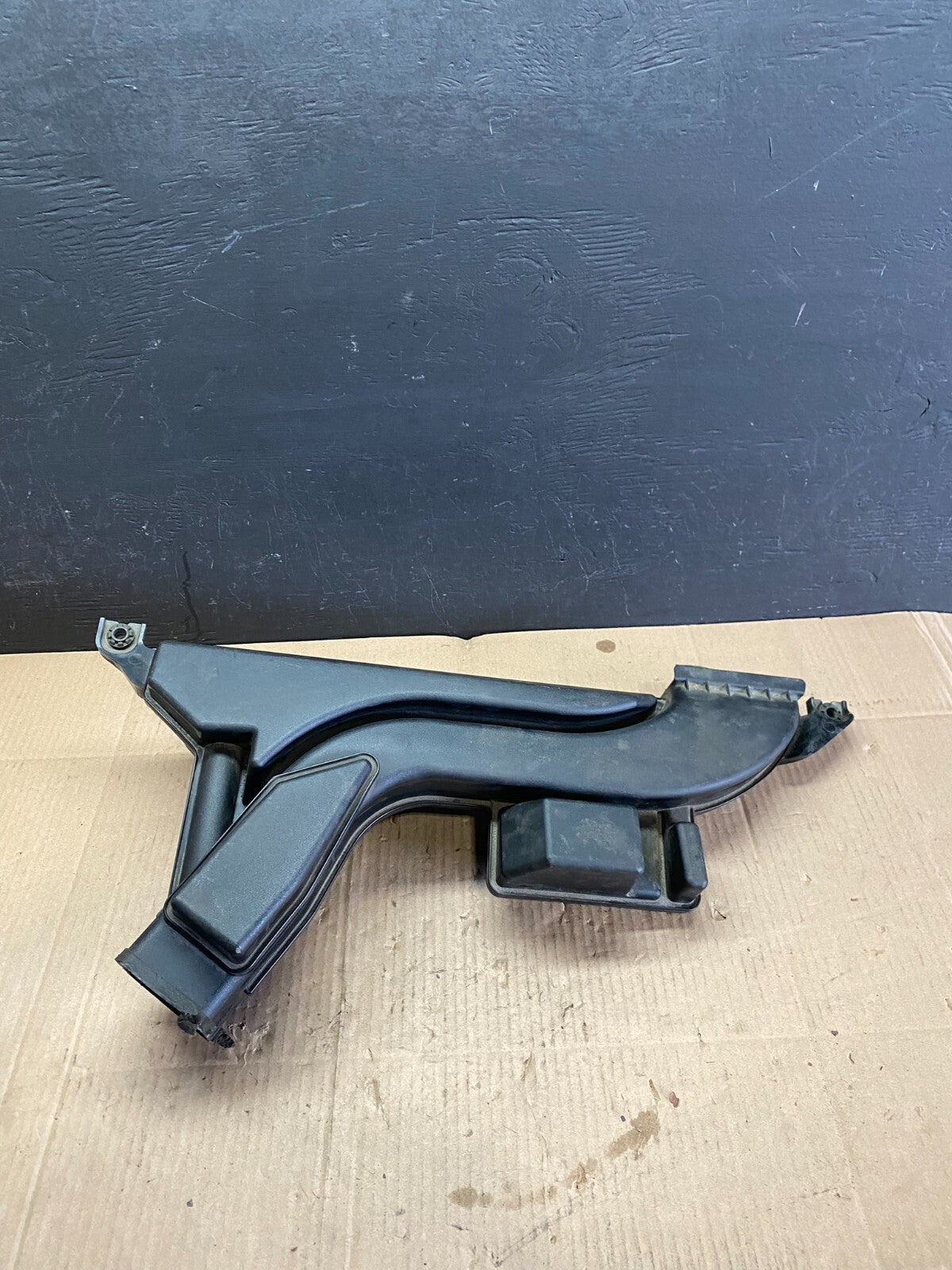 2013 to 2018 Nissan Altima 2.5L Front Air Cleaner Intake Duct Tube OEM E3814 DG10