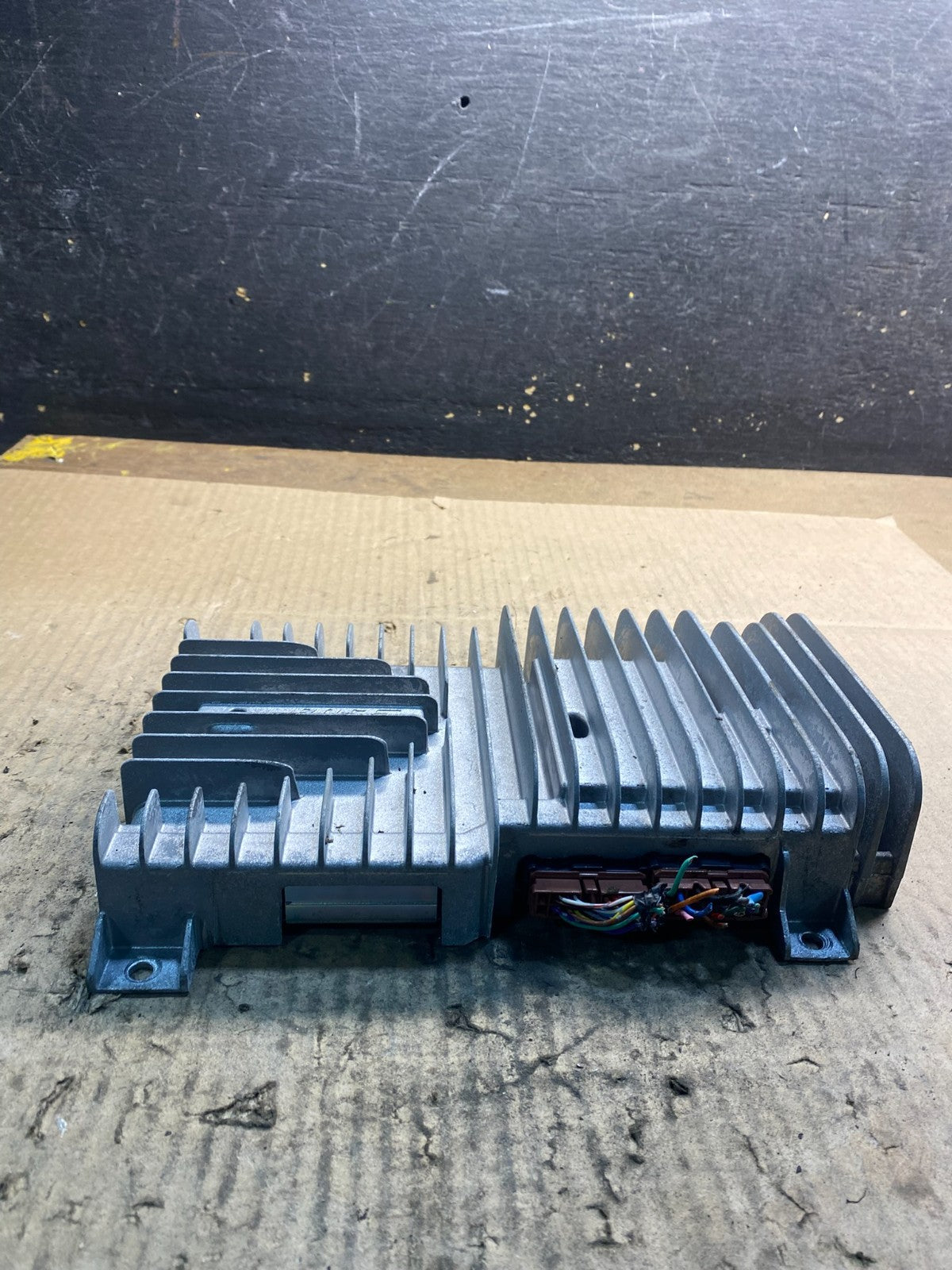 2009 to 2014 Nissan Maxima Radio Audio System Amplifier Module AMP z5064  DG1