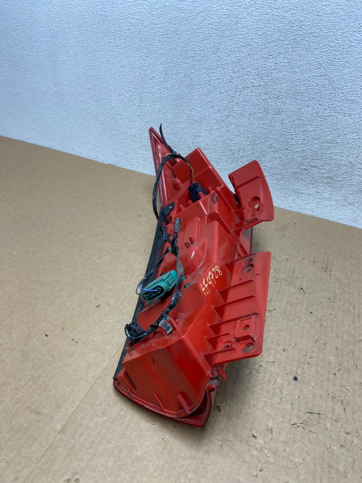2010 to 2016 Cadillac Srx Right Passenger RH Side Tail Light AF9728 DW6