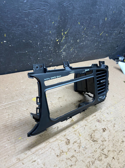 2011 2012 2013 Kia Optima Front  Dash Radio Bezel Trim Air Vent OEM w6319 DG2