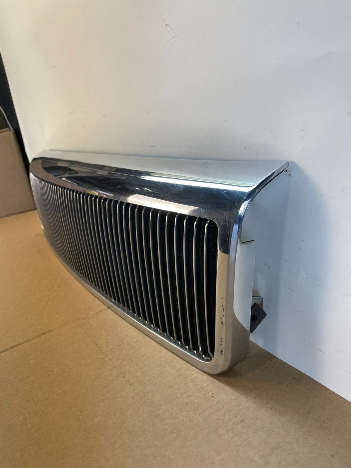 1990 to 1994 Chrysler Lebaron Front Grill Grille AH6089 PS1