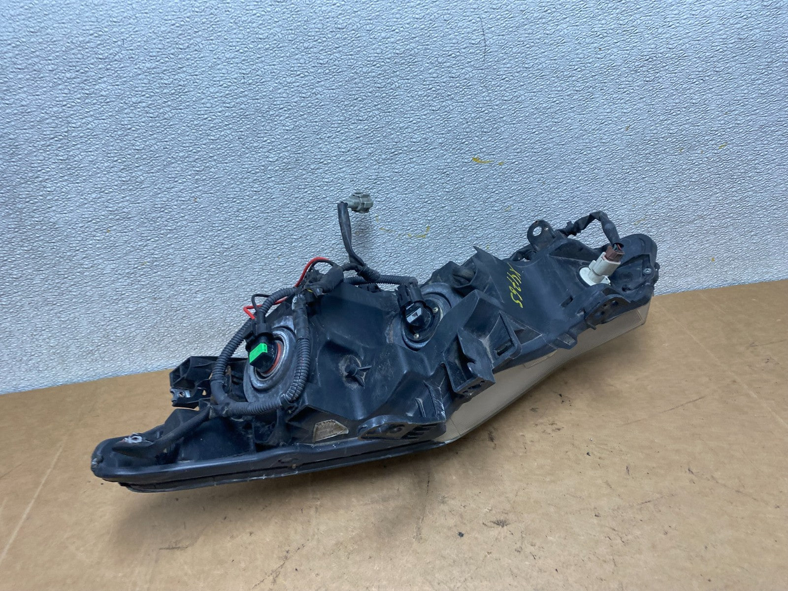 2011 to 2014 Nissan Murano Headlight Right Passenger Rh Oem Halogen X4765 DW9