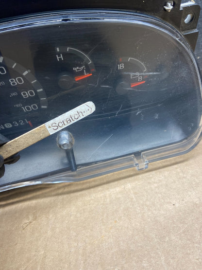 2001 - 2002 Ford Econoline E250 E350 Van Speedometer Instrument Cluster x6611 DG1