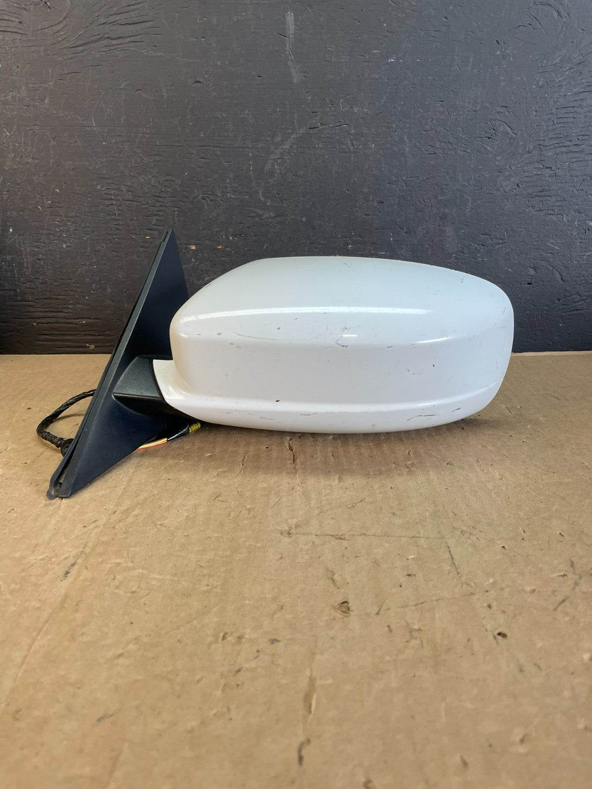 2011 to 2014 Chrysler 300 Left Driver LH View Heated Mirror AD5907 DW0