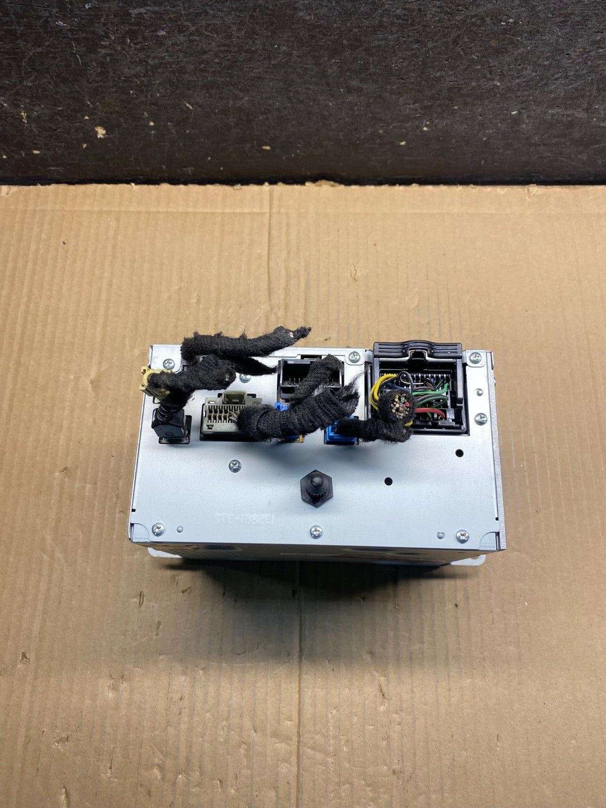 2011-2011 Chevrolet Volt Am Fm Cd Player Radio Receiver AI0224 DG5