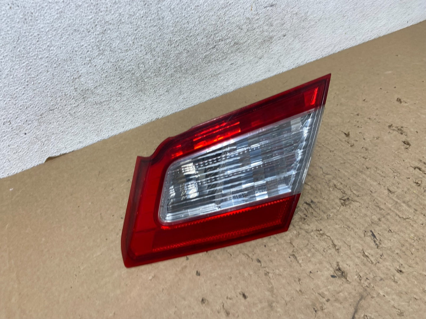 2009-2012 Mitsubishi Galant Right Passenger RH Inner Tail Light AF8365 DW2