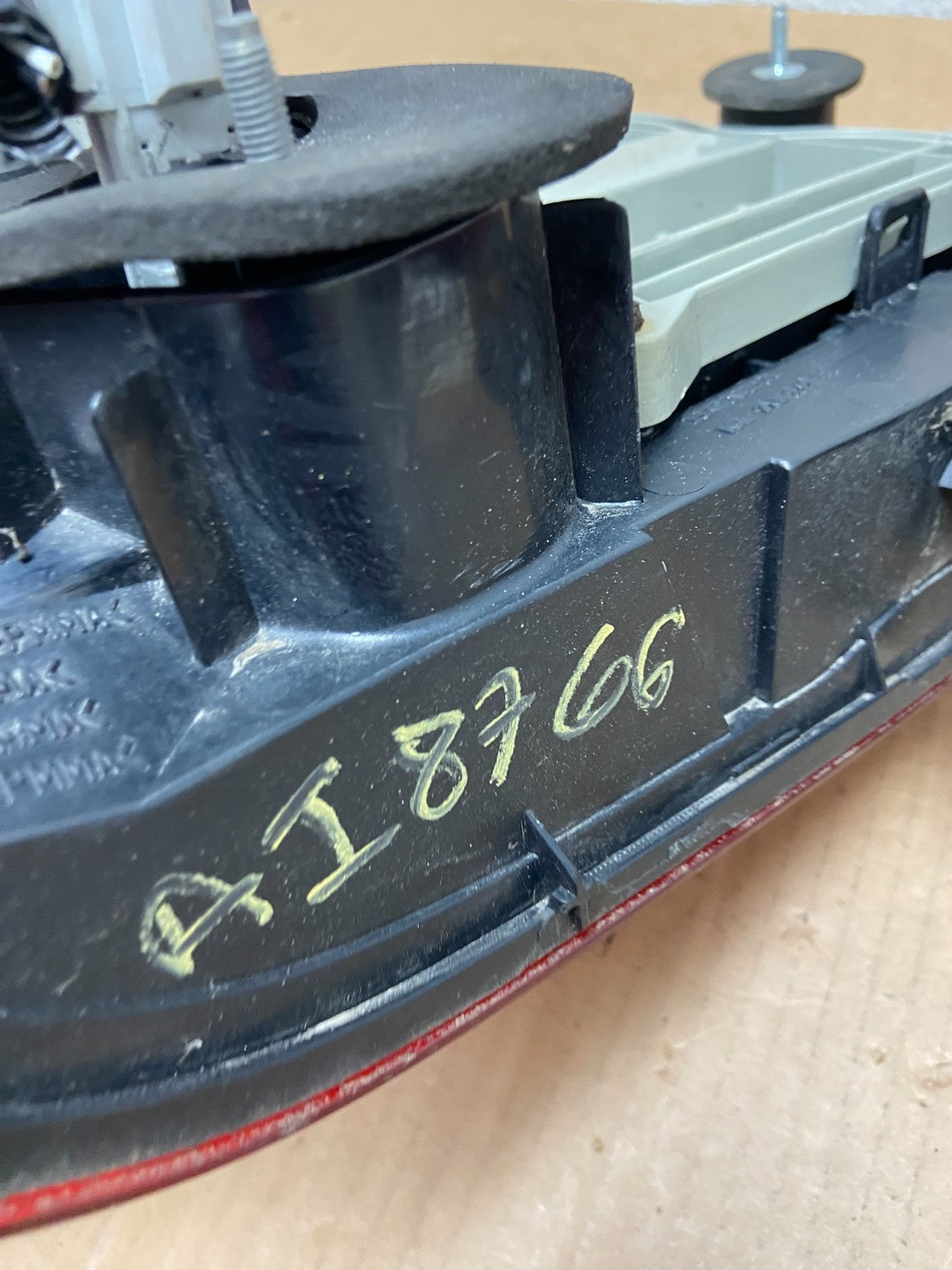 2004 2005 2006 Acura TL Right Passenger Rh Side Tail Light AI8766 LK8