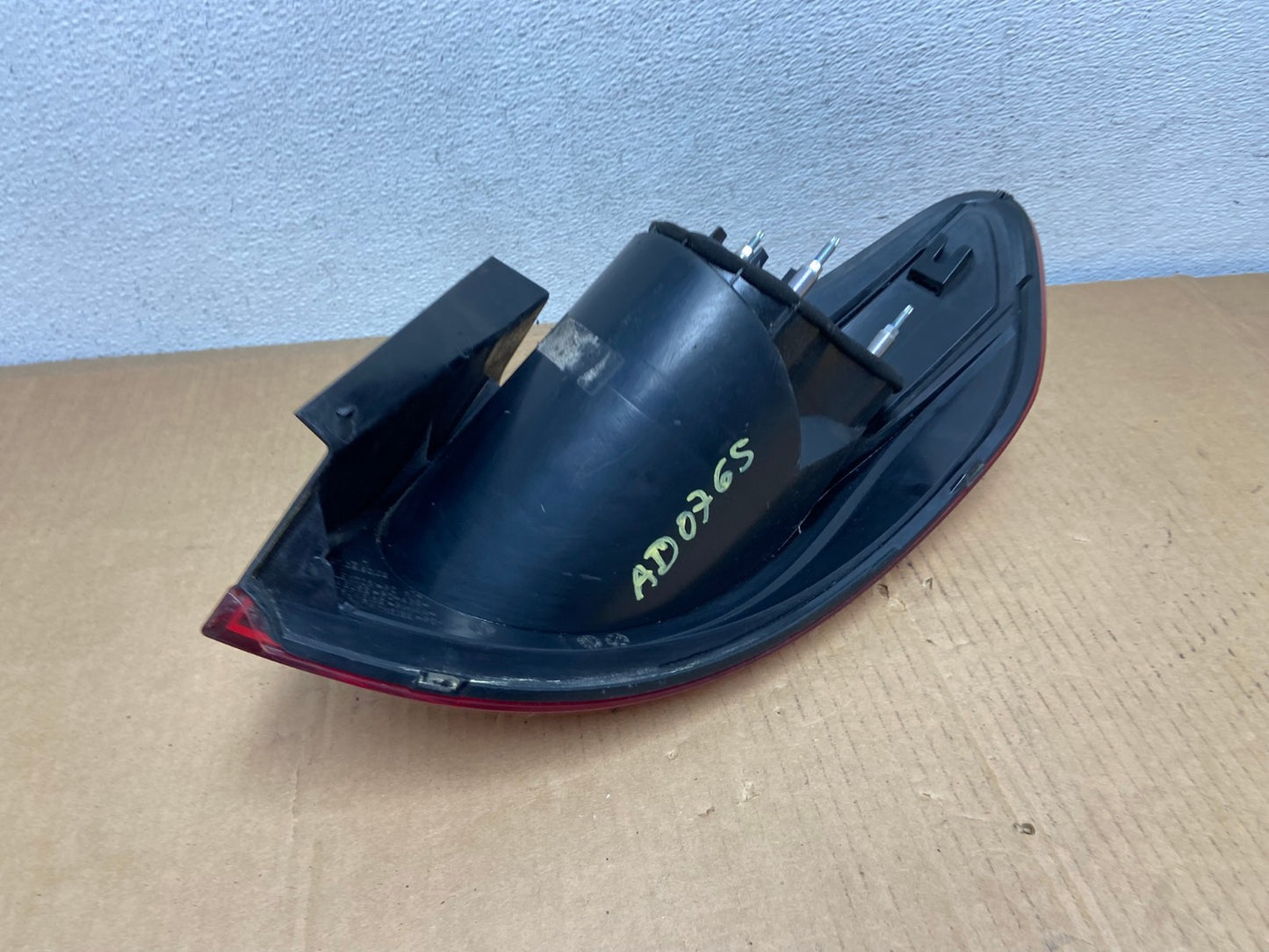 2009-2012 Volkswagen CC Left Driver LH Side Tail Light AD0765 LK5