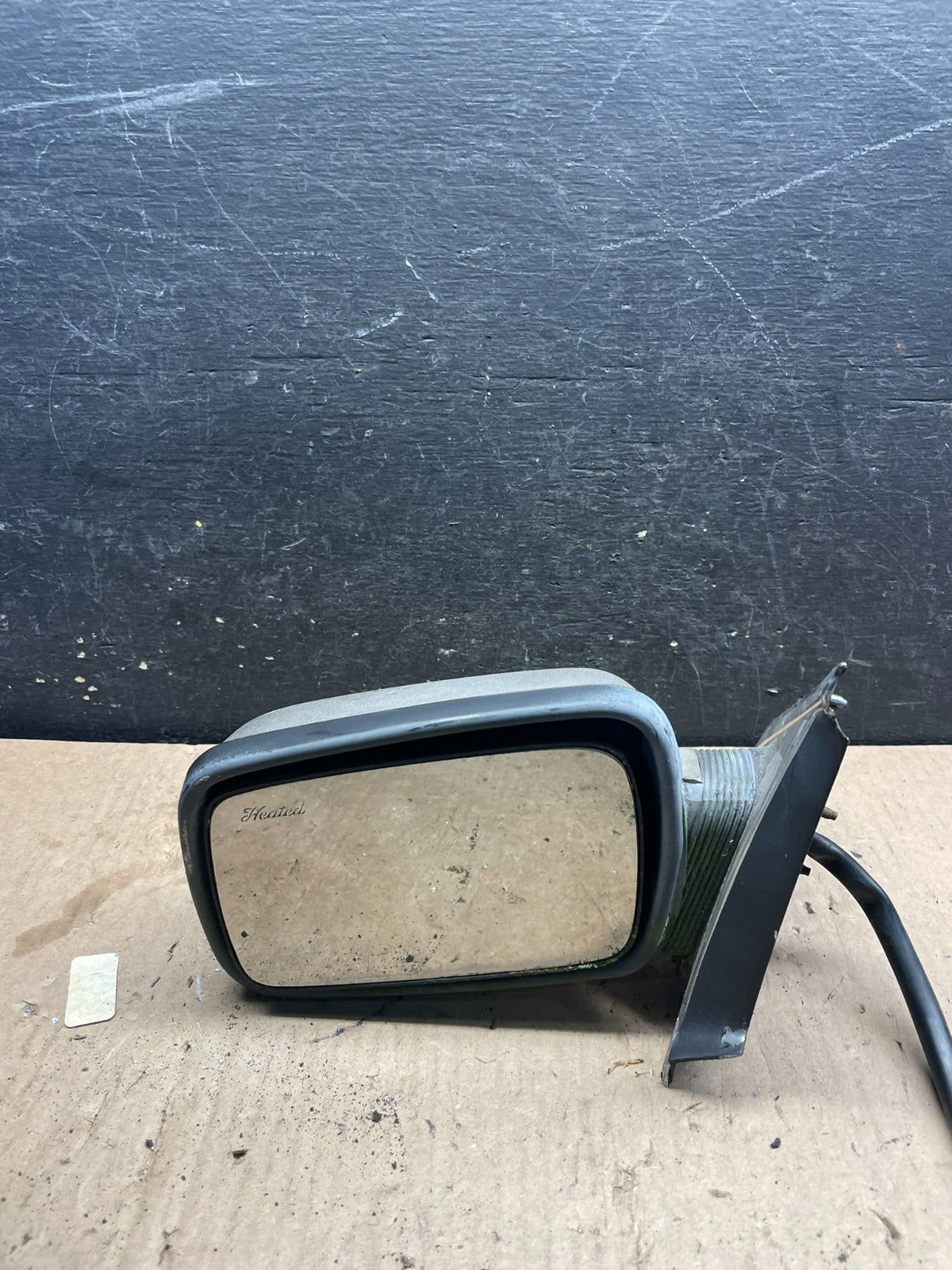 1984 to 1992 Lincoln Mark VIII Left Driver LH Door View Power Mirror s5082 DG6