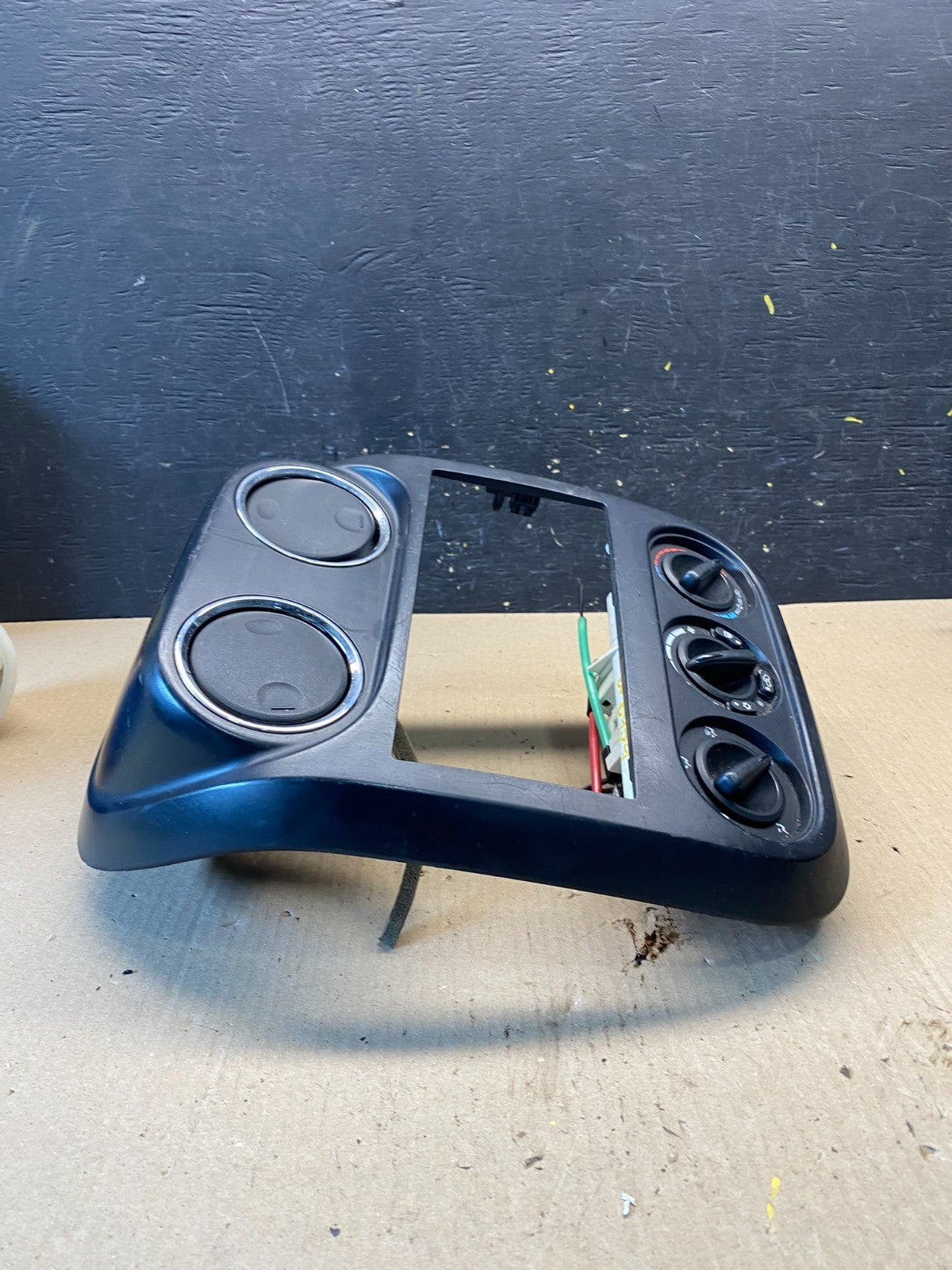 2009-2013 Jeep Patriot Dash Climate Temperature Control Radio Bezel OEM q6955 DG2