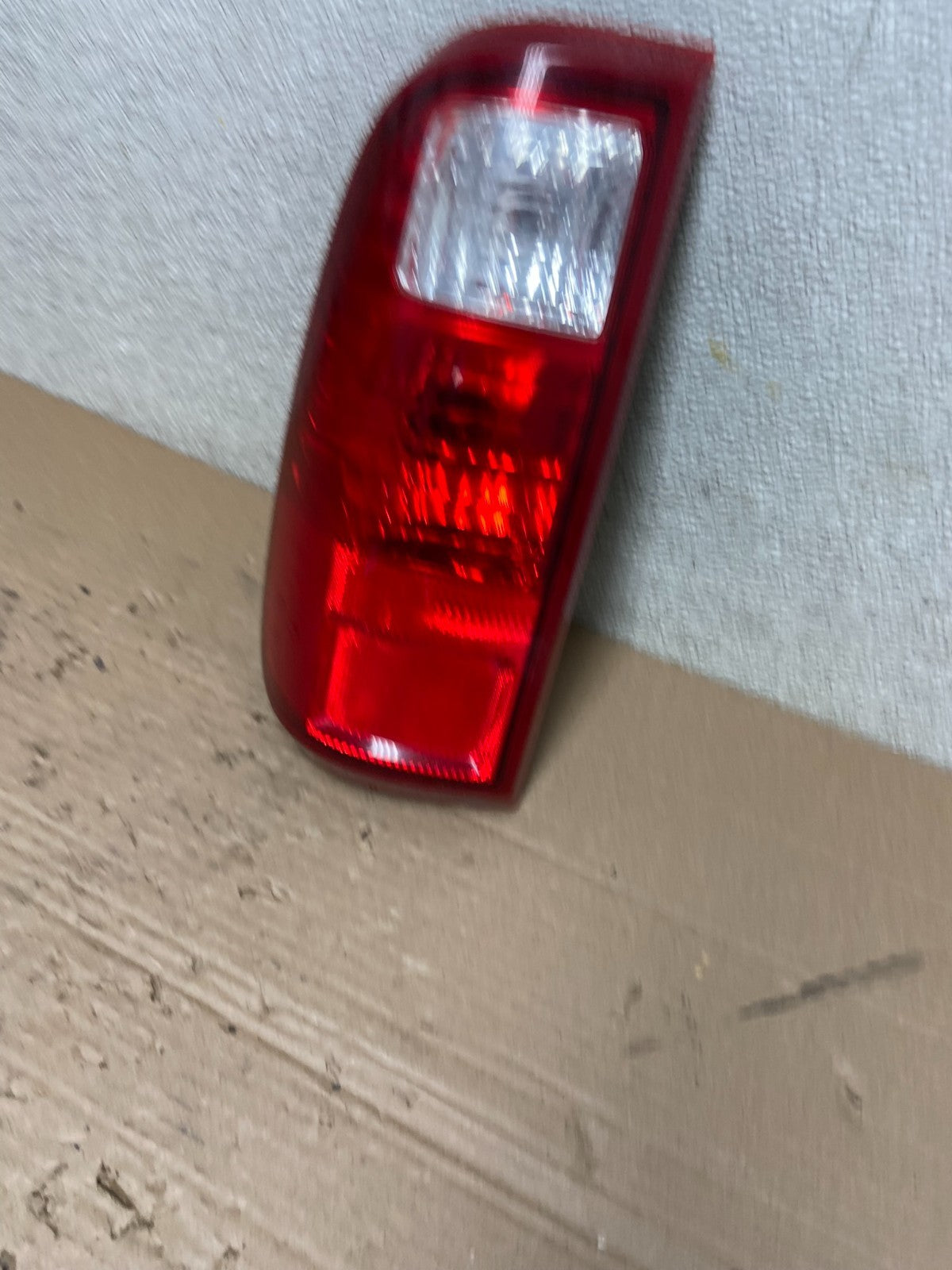 2008 to 2016 Ford F-250 F250 Left Driver LH Side Tail Light Oem AB1193 LK1