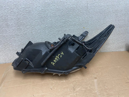 2010 - 2011 Toyota Prius Right Passenger Rh Halogen Headlight OEM AA8724 DW8
