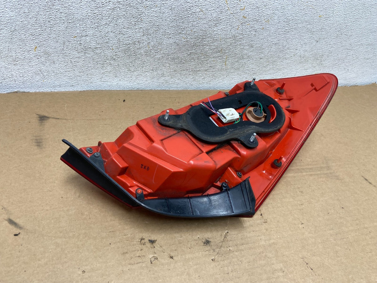 2007 to 2013 Infiniti G35 G37 Sedan Right Passenger Rh Tail Light AH4434 DW4