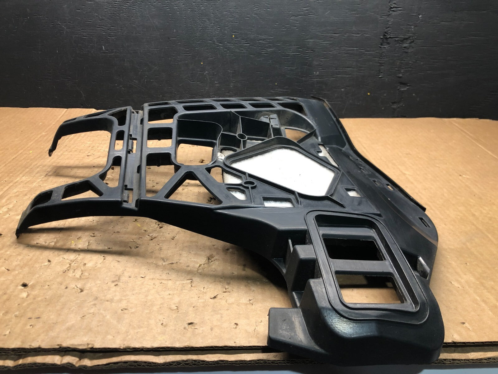 2007-2012 Mercedes GL450 X164 Rear Left Bumper Bracket Support Frame G36972