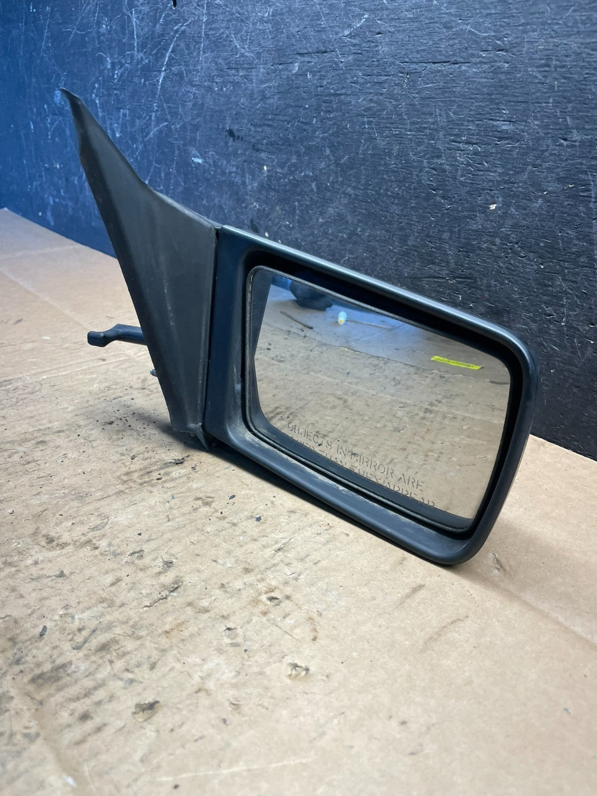 1987 Mitsubishi Tredia Right Passenger Side View Door Mirror R9340 PS7
