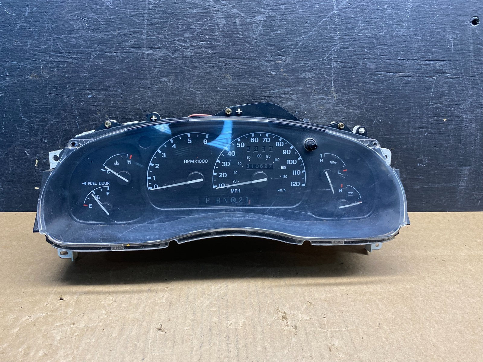 2001 to 2003 Ford Ranger Speedometer Instrument Cluster AG7424 DG0