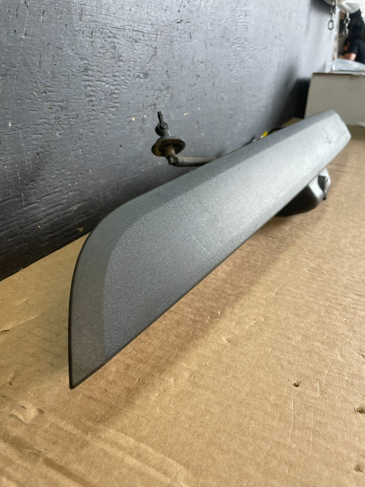 2020 to 2022 Ford Explorer Rear Tailgate Gate Trim Molding W/Camera AD0221DG2