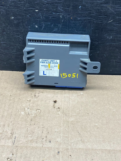 2005 - 2007 Honda Odyssey Rear Left Driver Sliding Door Module I5051 DG0