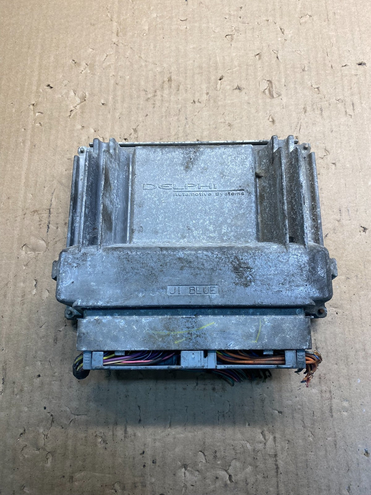 2003-2006 Chevrolet Tahoe Silverado Engine Control Unit Module ECM ECU AE7999 DW1