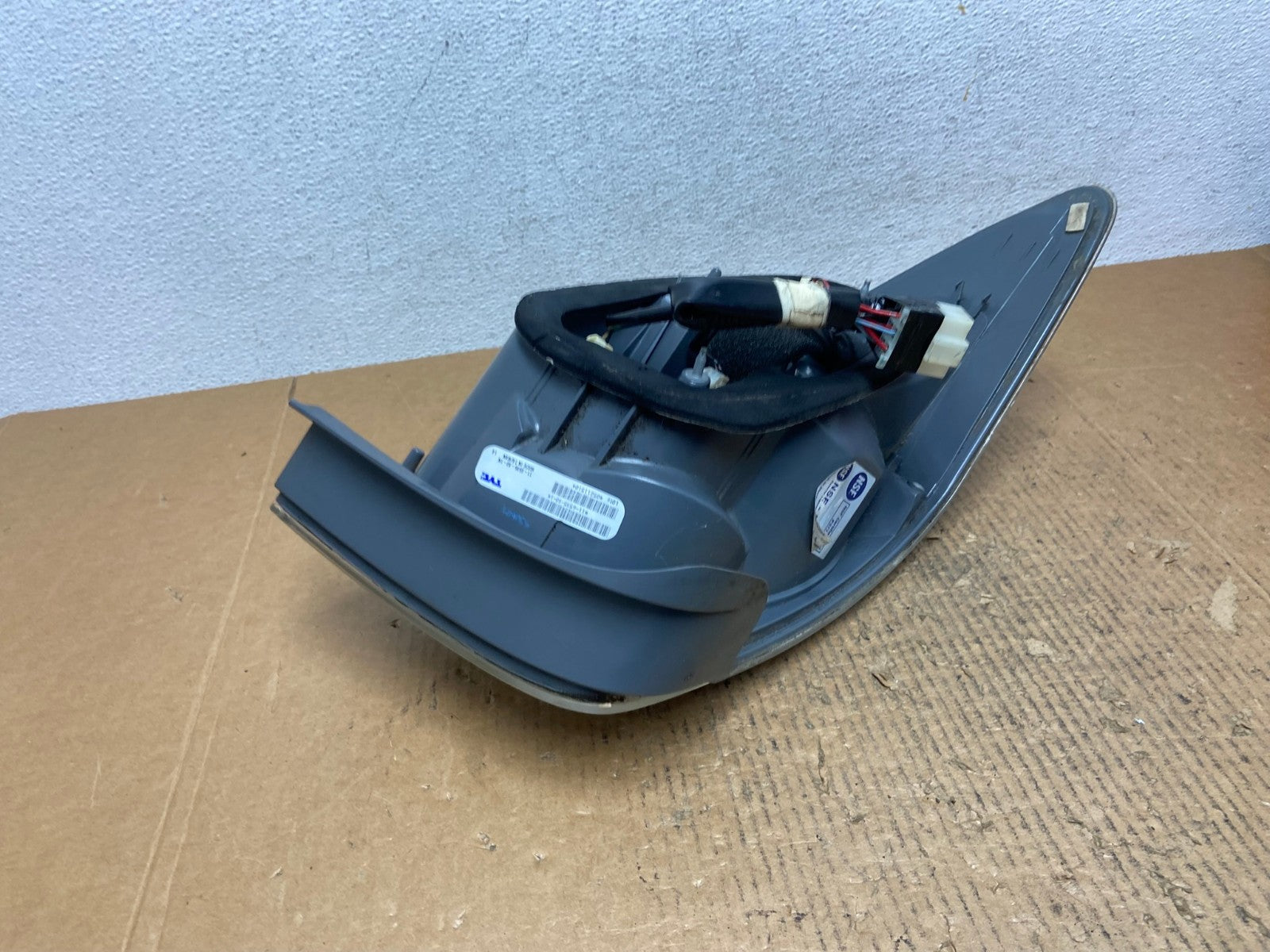 2007 2008 2009 Mazda CX-7 Right Passenger Rh Side Tail Light TYC AE1550 LK6