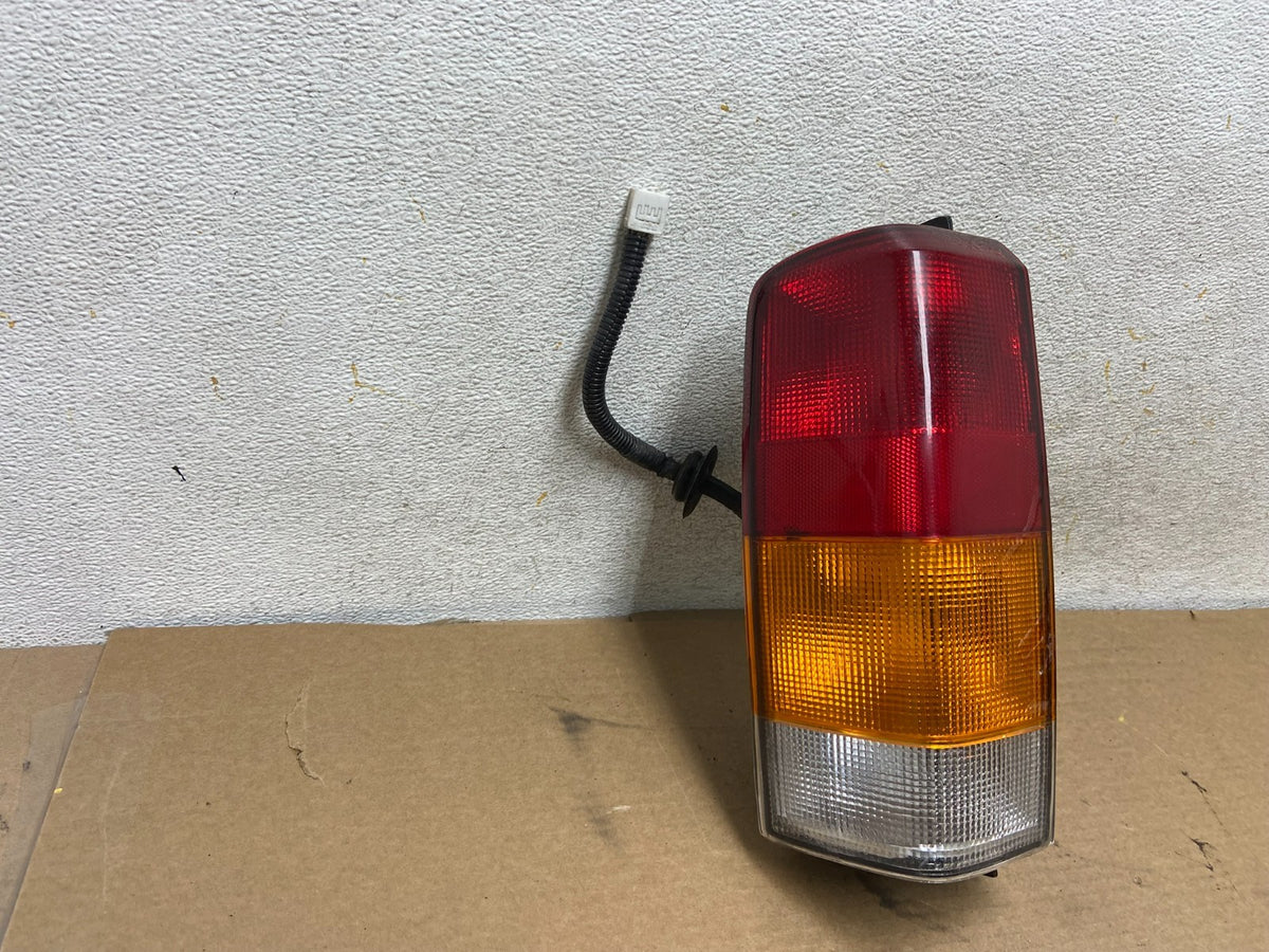 1997 to 2001 Jeep Cherokee Right Passenger Side Tail Light DEPO AH4482 DW1