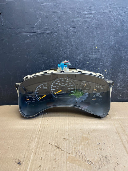 1999 to 2002 Chevrolet Silverado Sierra Cluster Gauge Speedometer ECM ae1871 DG0
