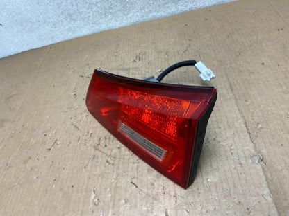2006 - 2008 Lexus Is250 Is350 Right Passenger RH Inner Tail Light AI9196 LK1