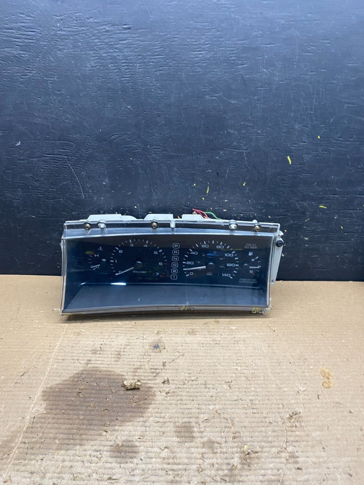 1997 to 1998 Lincoln Mark VIII Speedometer Gauge Cluster r2461 DG0