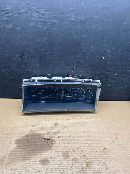 1997 to 1998 Lincoln Mark VIII Speedometer Gauge Cluster r2461 DG0