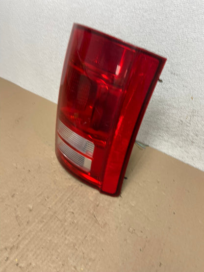 2008 to 2010 Dodge Grand Caravan Left Driver LH Side Tail Light AE9653 LK1