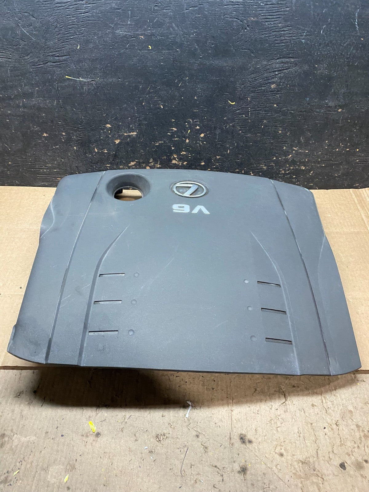 2006 to 2015 Lexus IS250 Engine Motor Cover Panel OEM x9570 DG1