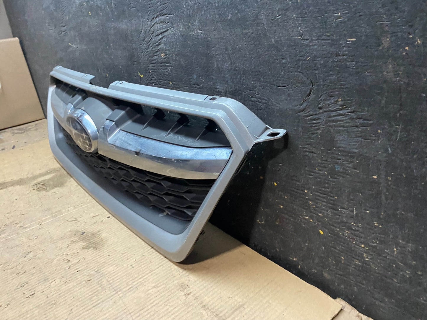 2012-2016 Subaru Impreza Crosstrek Front Upper Grill Grille Aftermarket X3542 DG1