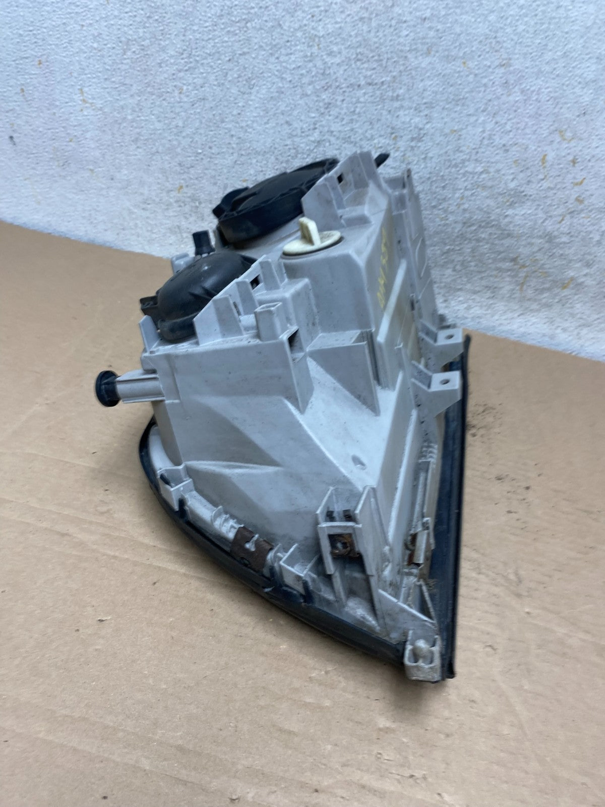 1997-1999 Mercedes W140 S320 S500 Right Passenger Side Headlight AH9389 DG6