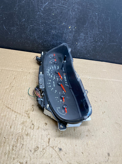 2006 Ford E350 Gauge Speedometer Cluster AC9066 DW1
