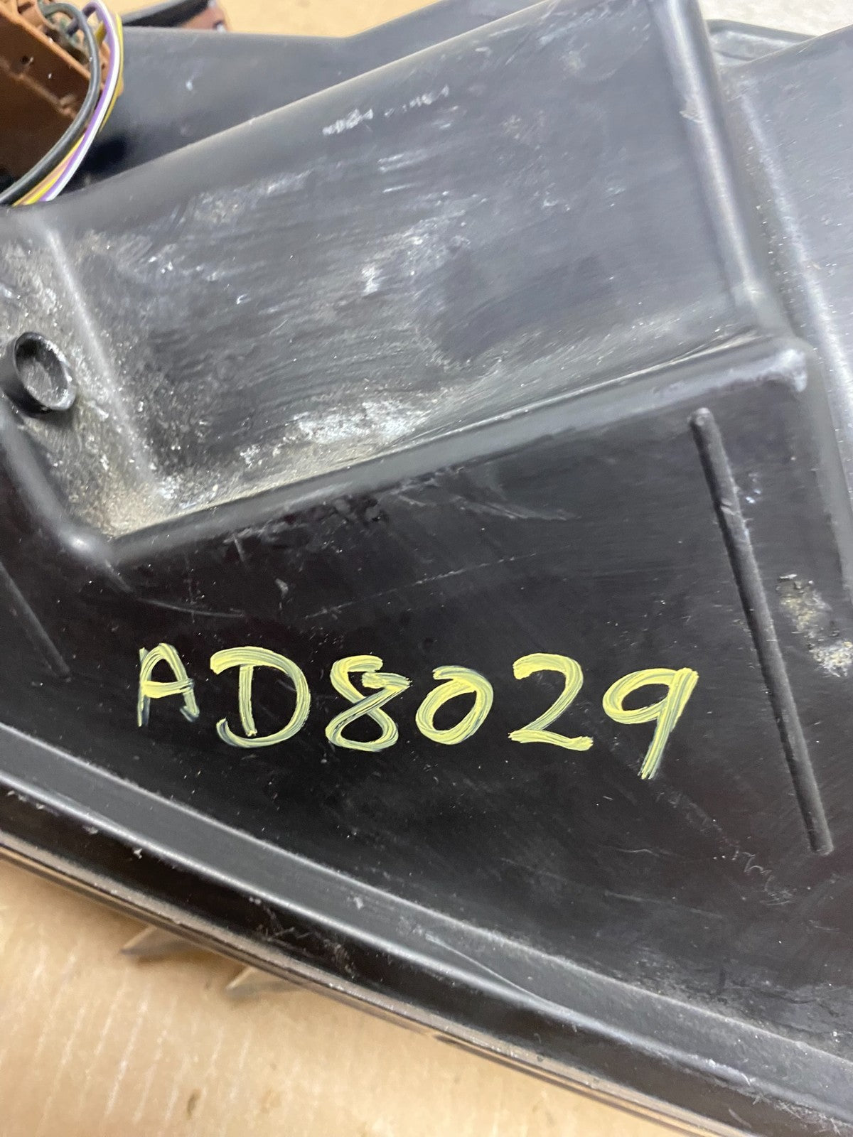 2010 2011 2012 Ford Fusion Right Passenger RH Headlight Halogen AD8029 DW10