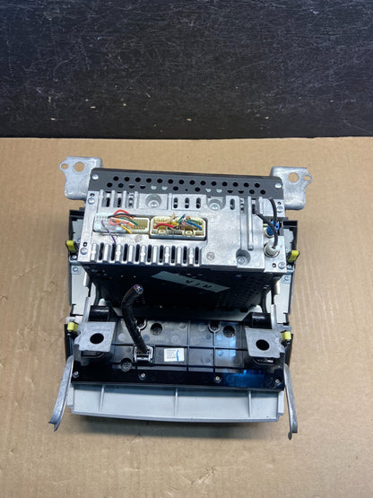 2007 to 2009 Toyota Camry Radio CD Player Climate Control Bezel AF9395 DG5