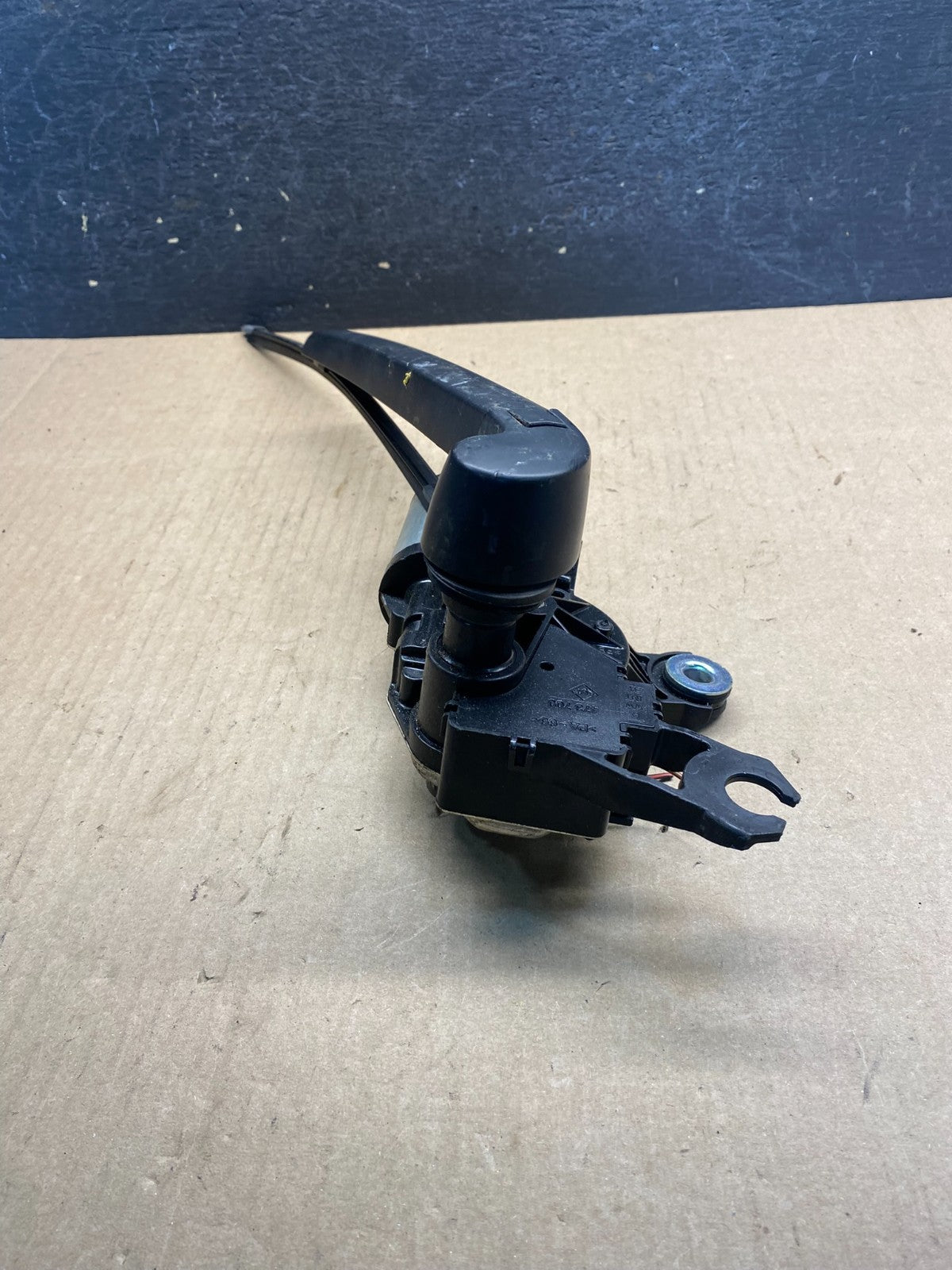 2009 to 2017 Audi Q5 Rear Windshield Washer Wiper Motor AG9669 DG4