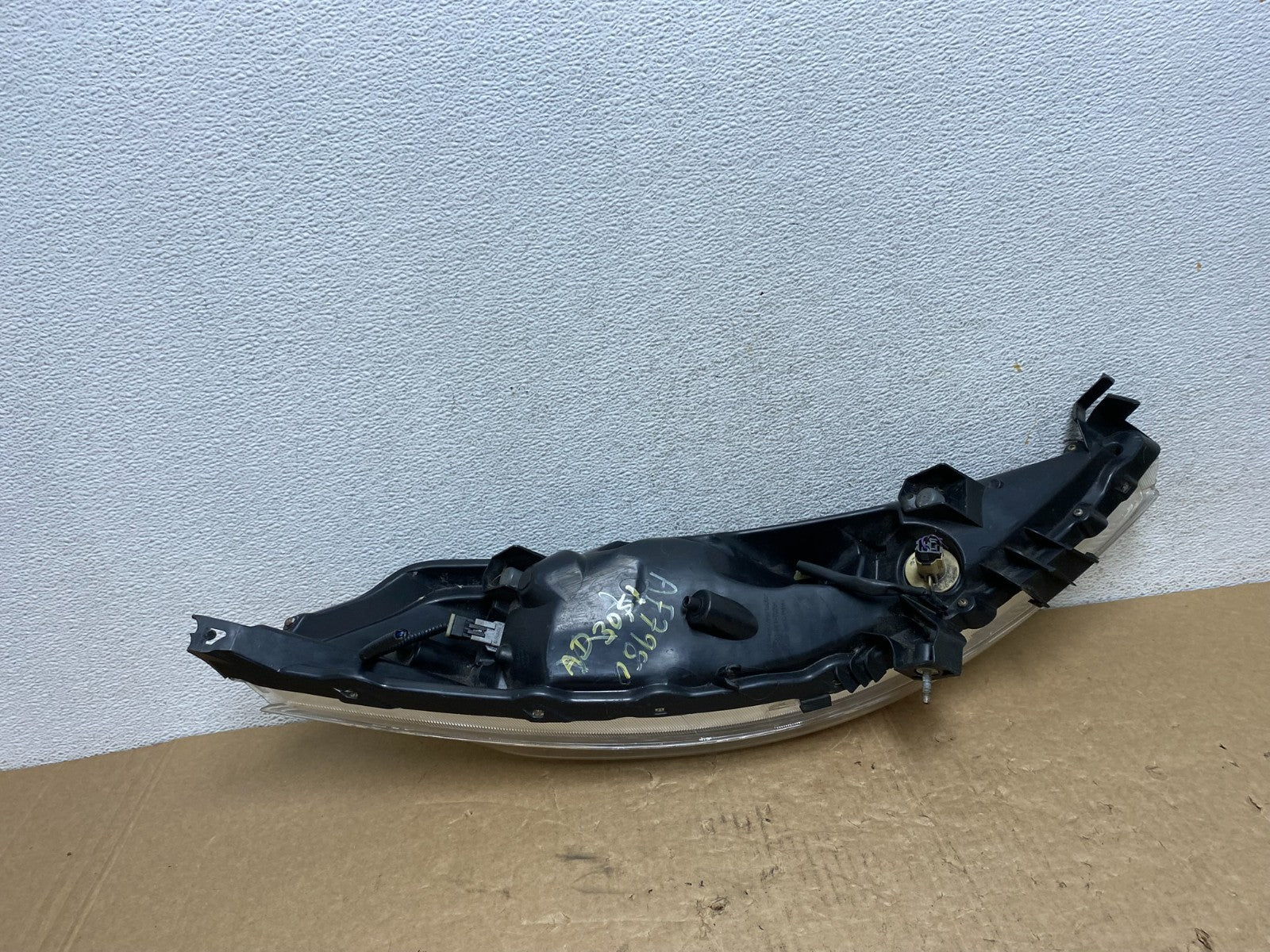 2011-2014 Nissan Juke Turn Signal Headlight Left Driver LH Halogen AF7980 DW8