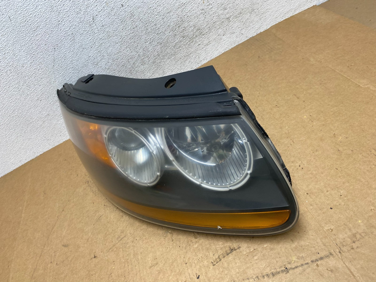 2007 2008 2009 Hyundai Santa Fe Right Passenger Halogen Headlight AE3259 DW1