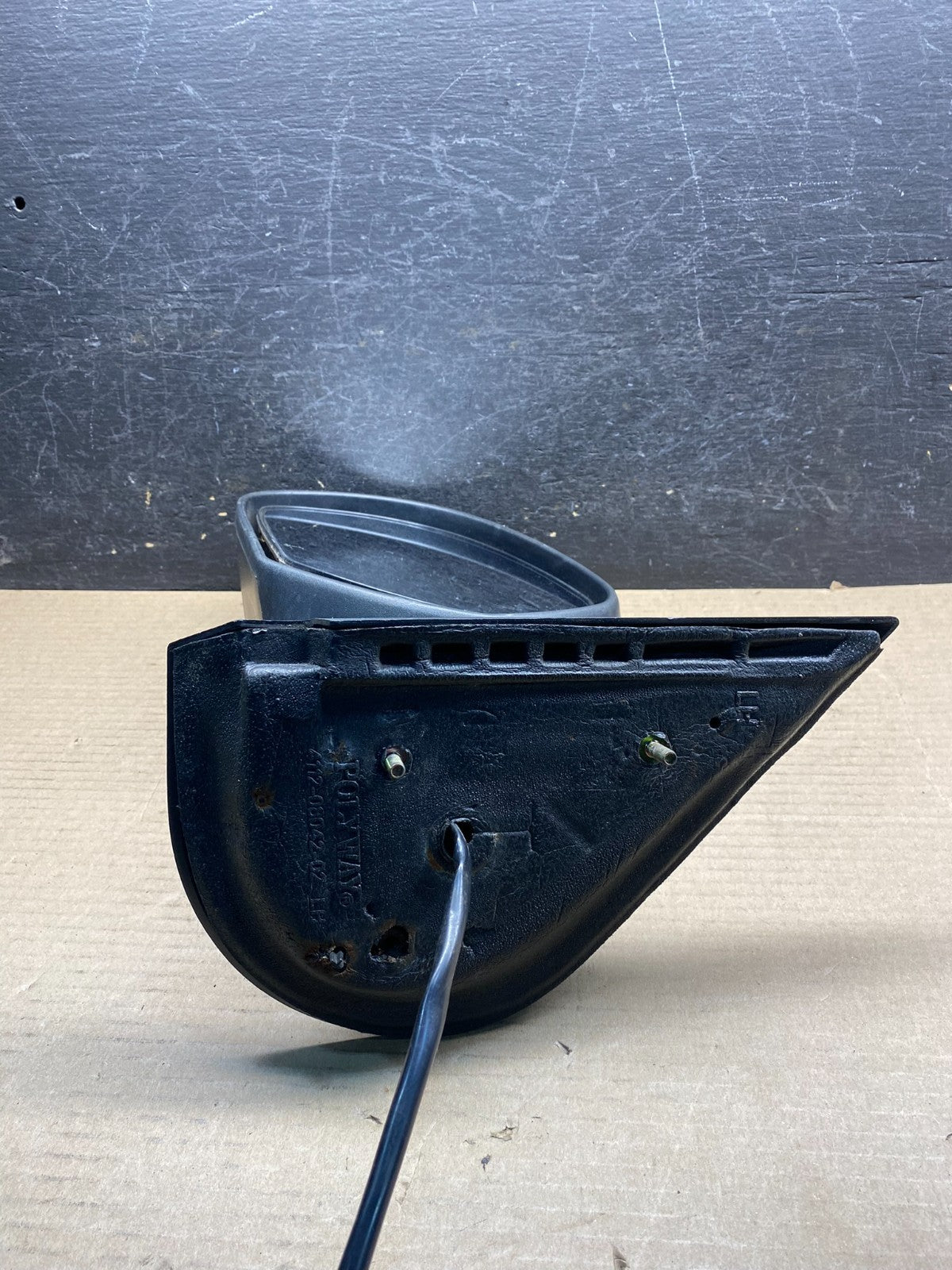 2007 to 2013 Chevrolet Tahoe Silverado Suburban Left Driver Mirror AH9686 DG4