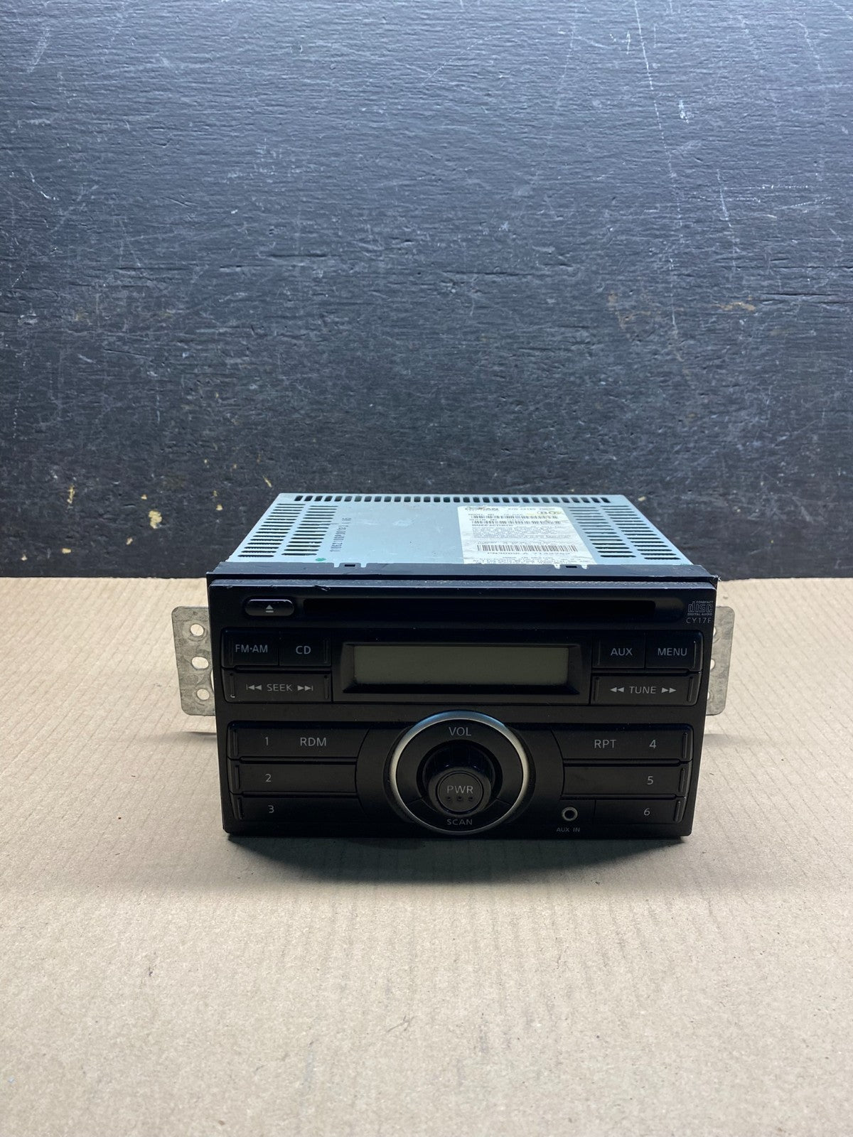 2013 - 2017 Nissan NV200 AM/FM Radio CD Player AM/FM ai7104 DG0