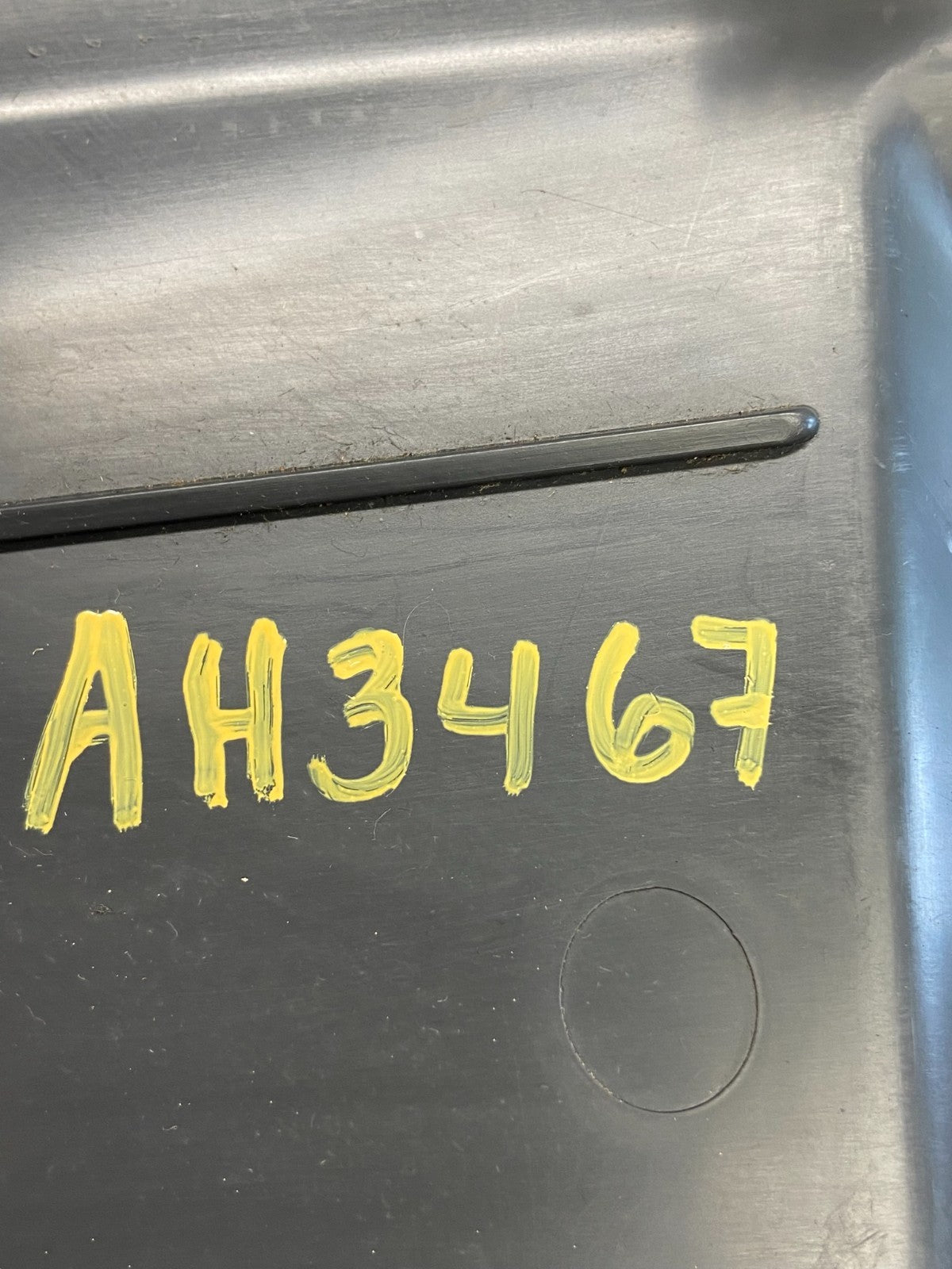 2002-2009 GMC Envoy Right Passenger Side Glove Box AH3467 DG6