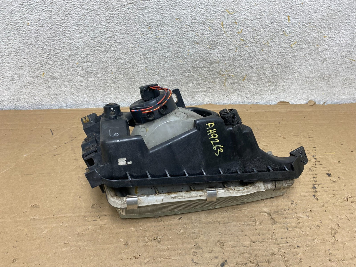 1992 to 1995 Honda Civic Left Driver LH Headlight Halogen AH9263 DG5